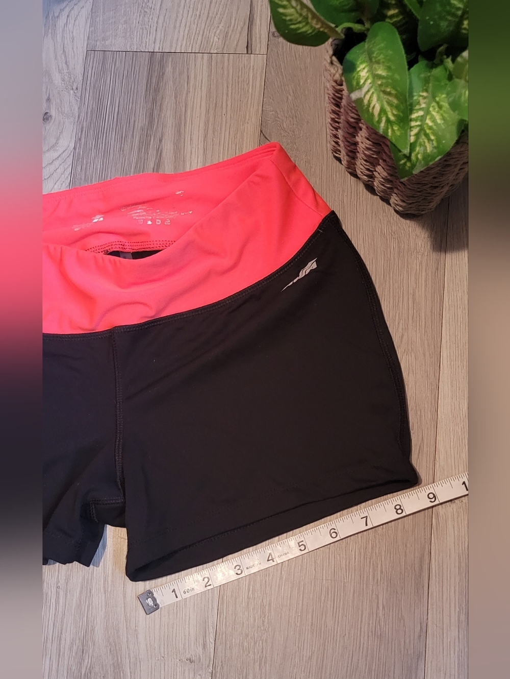 Avia Black & Pink Orange Athletic Running Shorts With Waistband Pocket, Medium - Picture 5 of 13